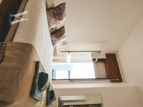Remarkable 1-Bed Apartment in Porto